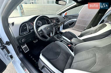 Хэтчбек SEAT Leon 2016 в 