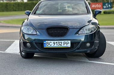 Хэтчбек SEAT Leon 2006 в 
