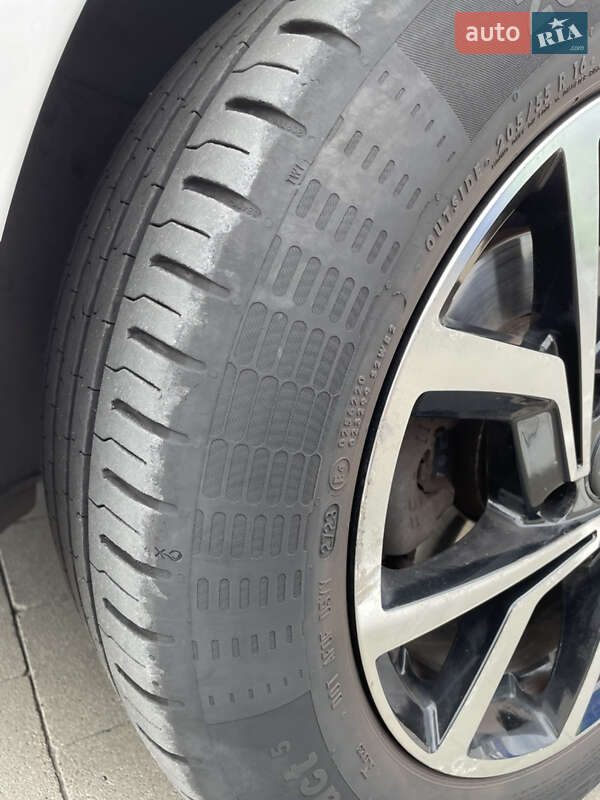 Универсал SEAT Leon 2014 в Киеве фото 35 Универсал SEAT Leon 2014 в Киеве