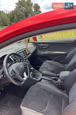 Хэтчбек SEAT Leon 2013 в 