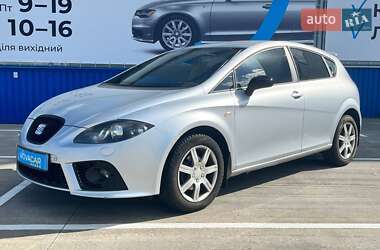 Хэтчбек SEAT Leon 2007 в Киеве