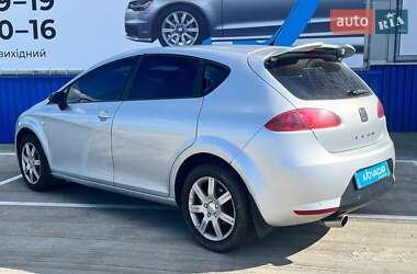 Хэтчбек SEAT Leon 2007 в 