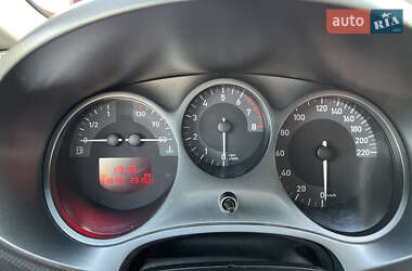 Хэтчбек SEAT Leon 2006 в 