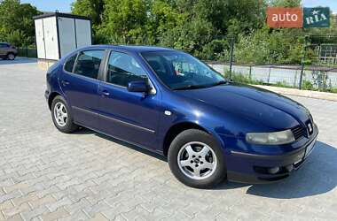 Хетчбек SEAT Leon 2001 в Здолбуніві