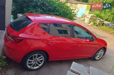 Хэтчбек SEAT Leon 2013 в 