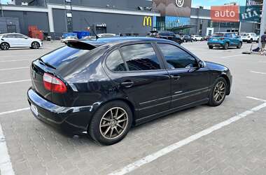 Хэтчбек SEAT Leon 2005 в 