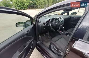 Хэтчбек SEAT Leon 2008 в 