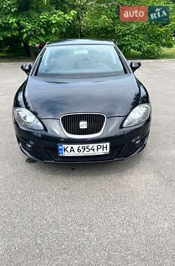 Хетчбек SEAT Leon 2011 в Києві