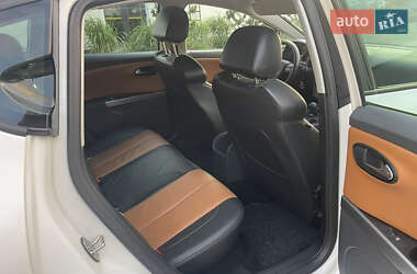 Хэтчбек SEAT Leon 2009 в 