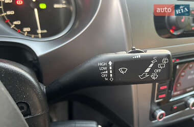 Хэтчбек SEAT Leon 2009 в 