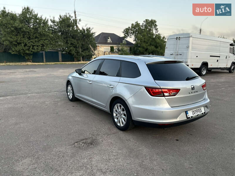 Универсал SEAT Leon 2014 в Черкассах