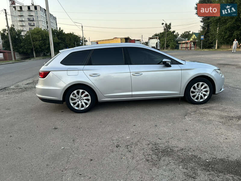 Универсал SEAT Leon 2014 в Черкассах