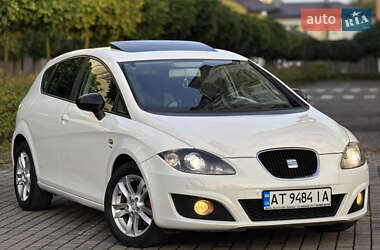 Хэтчбек SEAT Leon 2010 в 