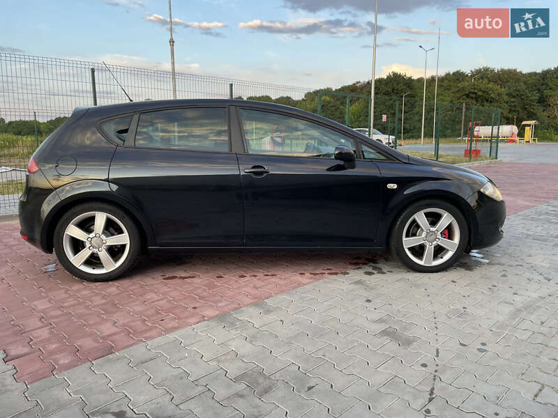 Хетчбек SEAT Leon 2007 в Луцьку