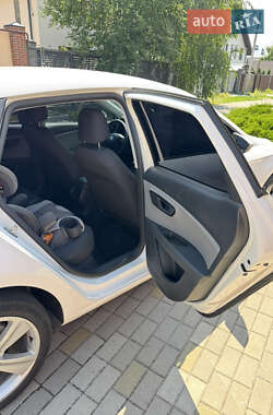 Хэтчбек SEAT Leon 2019 в 