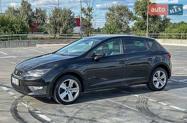Хэтчбек SEAT Leon 2014 в 