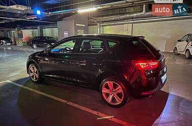 Хэтчбек SEAT Leon 2014 в 