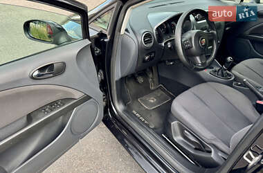 Хэтчбек SEAT Leon 2008 в 