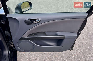 Хэтчбек SEAT Leon 2008 в 
