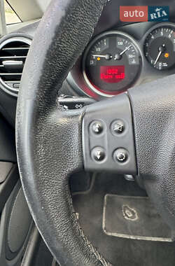 Хэтчбек SEAT Leon 2008 в 