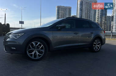 Универсал SEAT Leon 2015 в Киеве