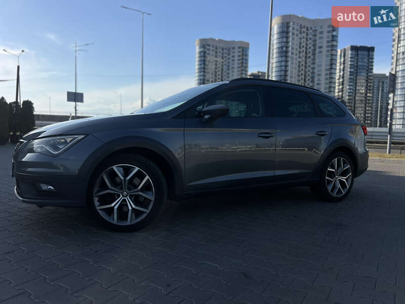 Универсал SEAT Leon 2015 в Киеве