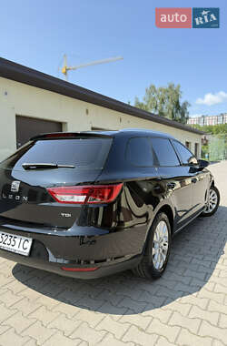 Универсал SEAT Leon 2015 в 