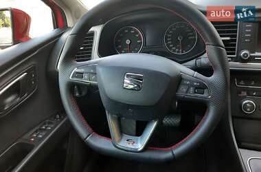 Хэтчбек SEAT Leon 2013 в 