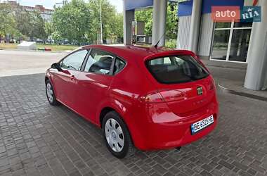 Хэтчбек SEAT Leon 2005 в 