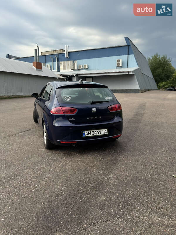 Хетчбек SEAT Leon 2009 в Бердичеві