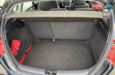 Хэтчбек SEAT Leon 2011 в 