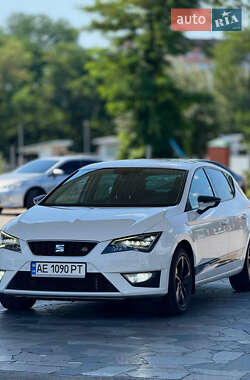 Хэтчбек SEAT Leon 2013 в Днепре