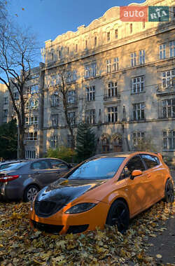Хэтчбек SEAT Leon 2007 в 