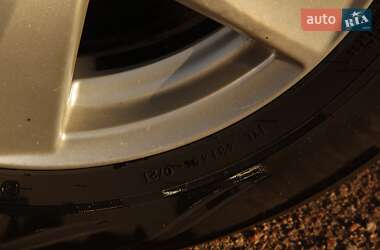 Хэтчбек SEAT Leon 2013 в 