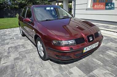 Хэтчбек SEAT Leon 2003 в 
