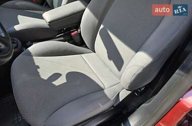 Хэтчбек SEAT Leon 2003 в 