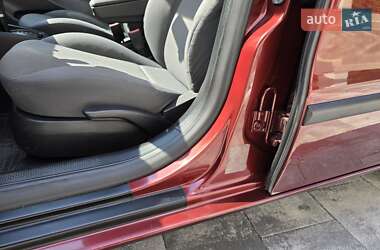 Хэтчбек SEAT Leon 2003 в 