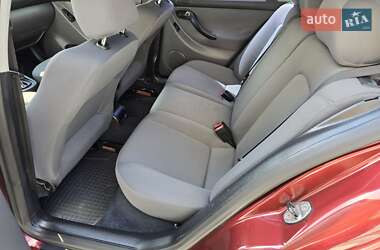 Хэтчбек SEAT Leon 2003 в 