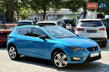 Хэтчбек SEAT Leon 2014 в 
