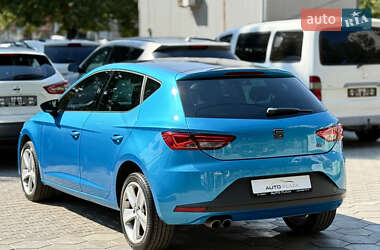 Хэтчбек SEAT Leon 2014 в 