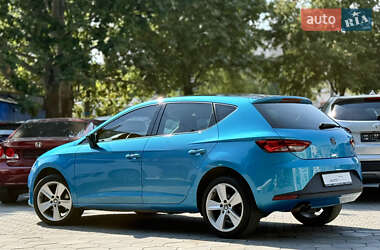 Хэтчбек SEAT Leon 2014 в 