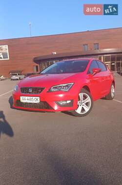Хэтчбек SEAT Leon 2014 в 