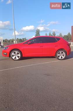Хэтчбек SEAT Leon 2014 в 