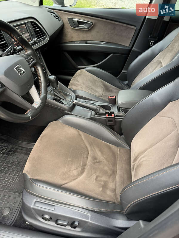 Универсал SEAT Leon 2016 в Киеве