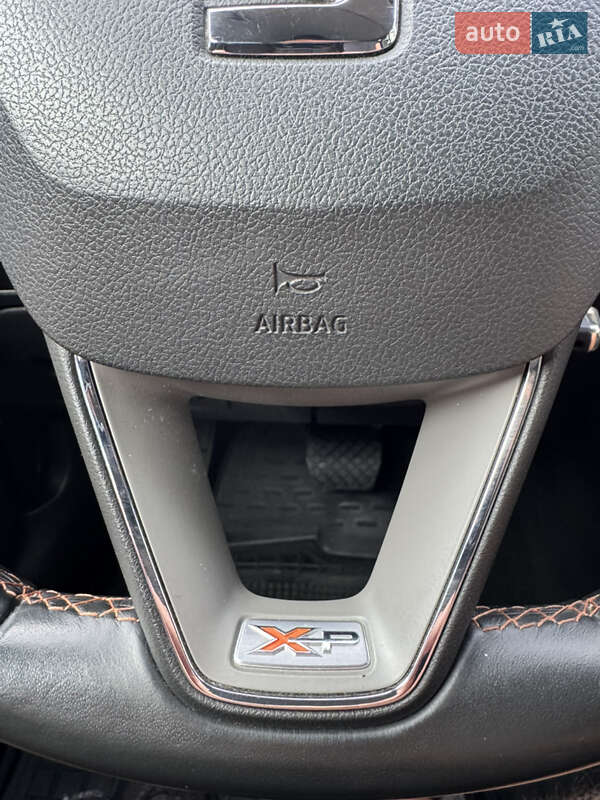 Универсал SEAT Leon 2016 в Киеве