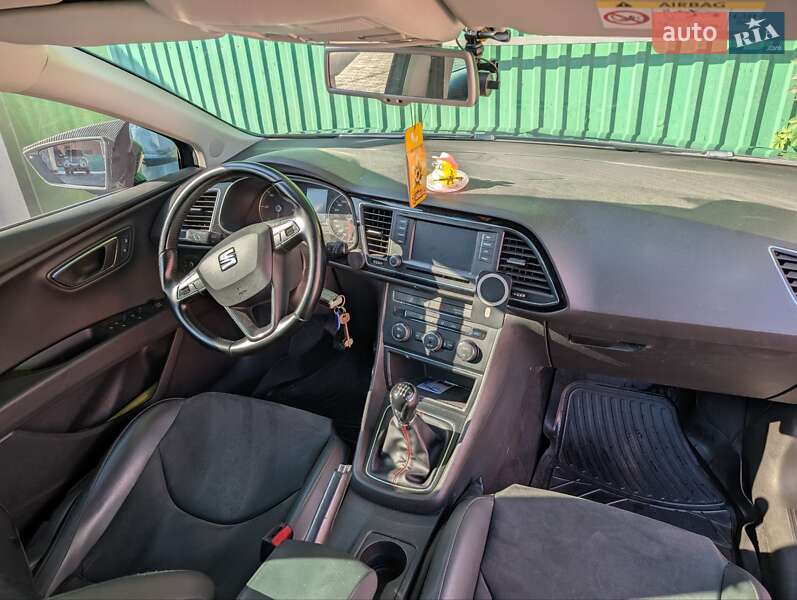 Универсал SEAT Leon 2014 в Черноморске