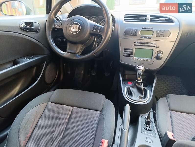 Хэтчбек SEAT Leon 2008 в Коломые фото 24 Хэтчбек SEAT Leon 2008 в Коломые