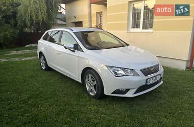 Хэтчбек SEAT Leon 2014 в 