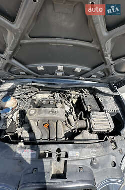 Хэтчбек SEAT Leon 2006 в 