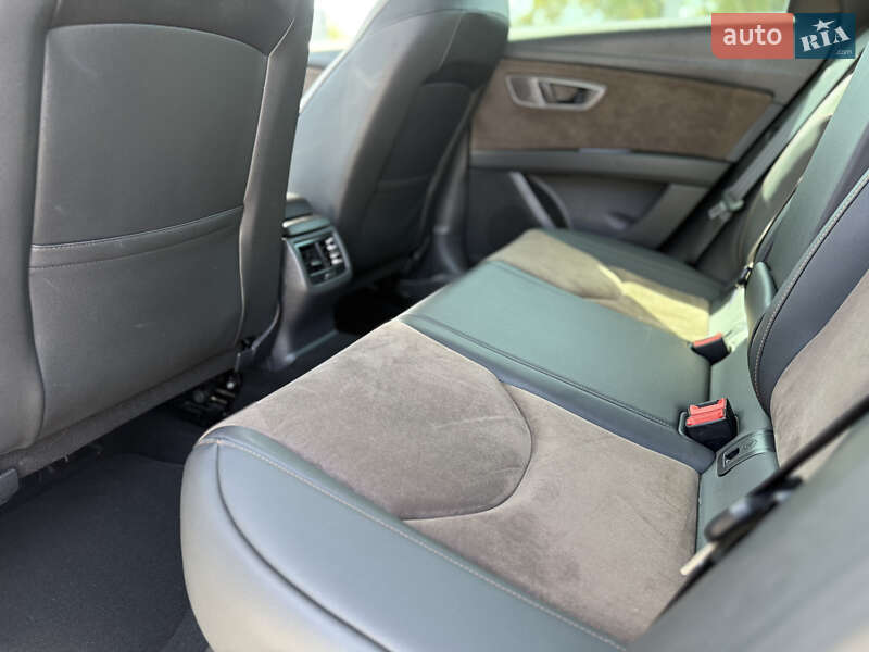 Універсал SEAT Leon 2014 в Рівному